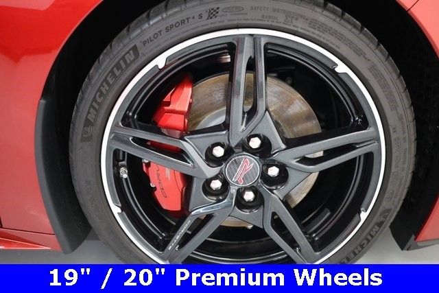 Chevrolet Corvette Vehicle Image 45