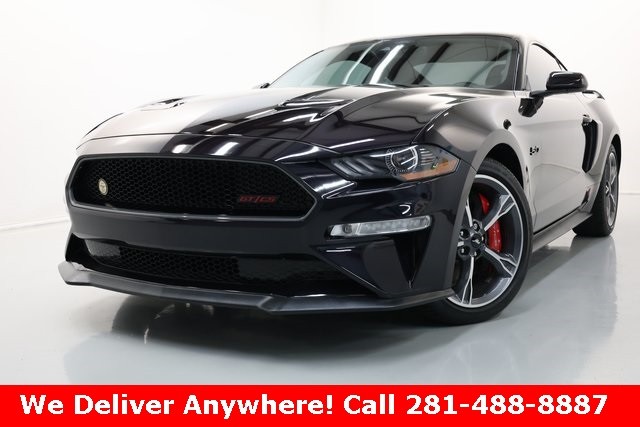 Ford Mustang Vehicle Image 02