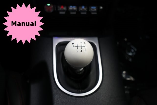 Ford Mustang Vehicle Image 18