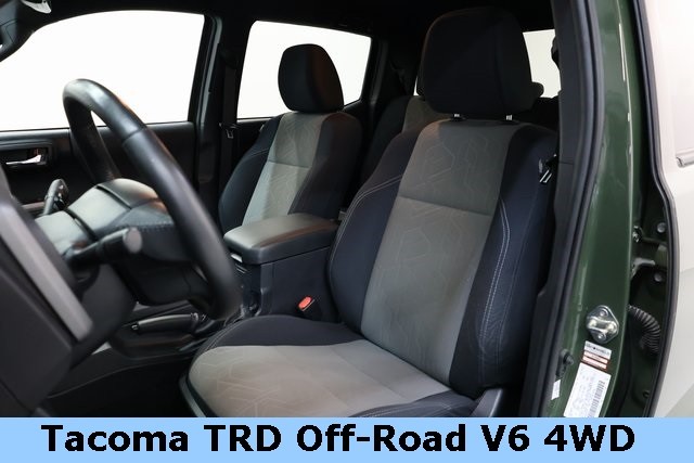 Toyota Tacoma 4WD Vehicle Image 08