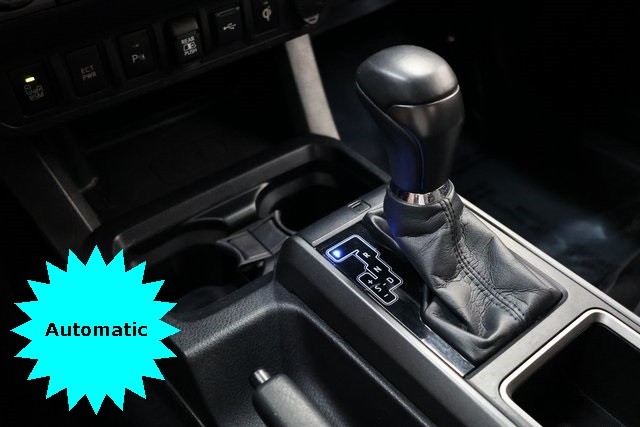 Toyota Tacoma 4WD Vehicle Image 19