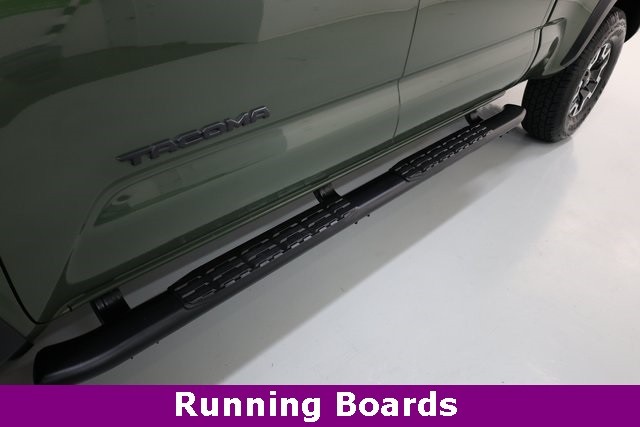 Toyota Tacoma 4WD Vehicle Image 36