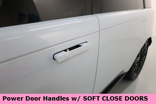 Land Rover Range Rover Vehicle Image 47