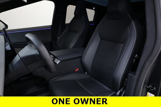 Tesla Cybertruck Vehicle Image 09