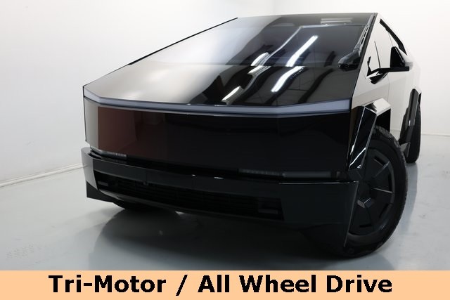 Tesla Cybertruck Vehicle Image 12