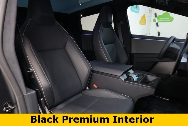 Tesla Cybertruck Vehicle Image 14