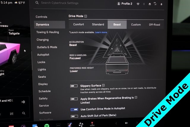 Tesla Cybertruck Vehicle Image 23