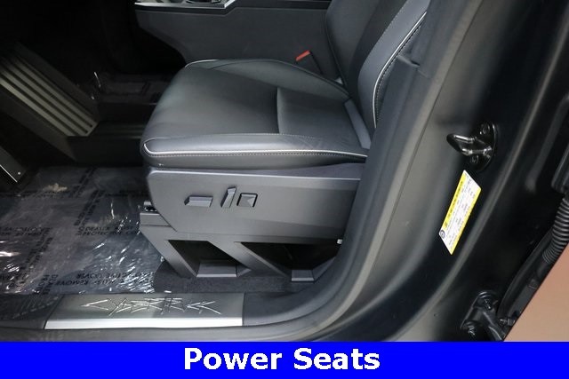 Tesla Cybertruck Vehicle Image 27