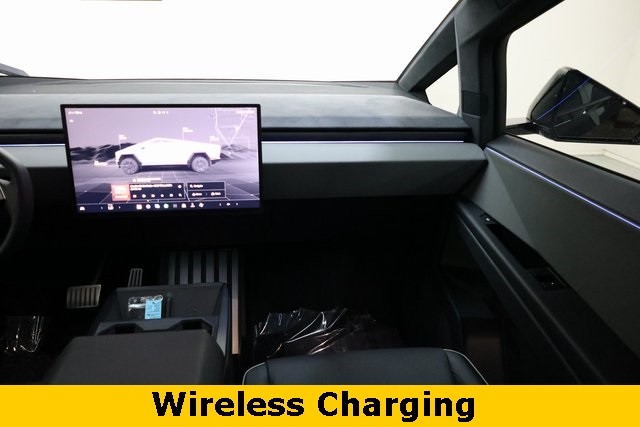 Tesla Cybertruck Vehicle Image 32