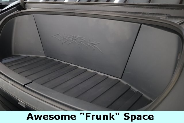 Tesla Cybertruck Vehicle Image 38