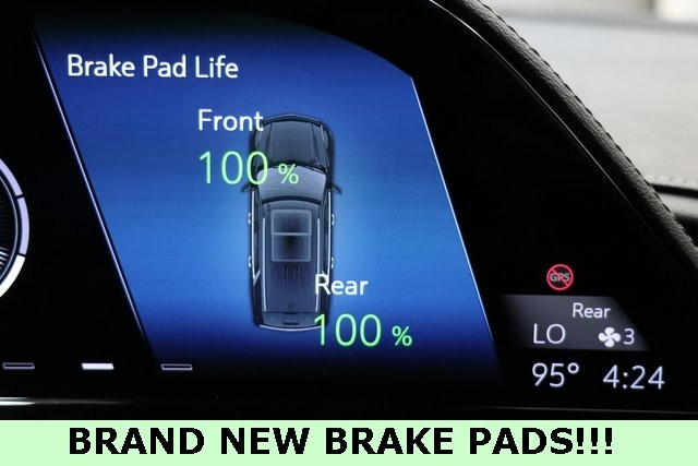 Cadillac Escalade Vehicle Image 06