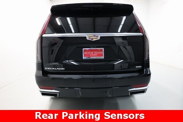 Cadillac Escalade Vehicle Image 38