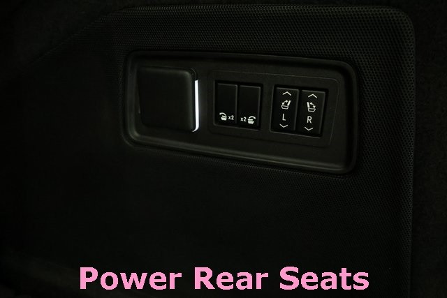 Cadillac Escalade Vehicle Image 45