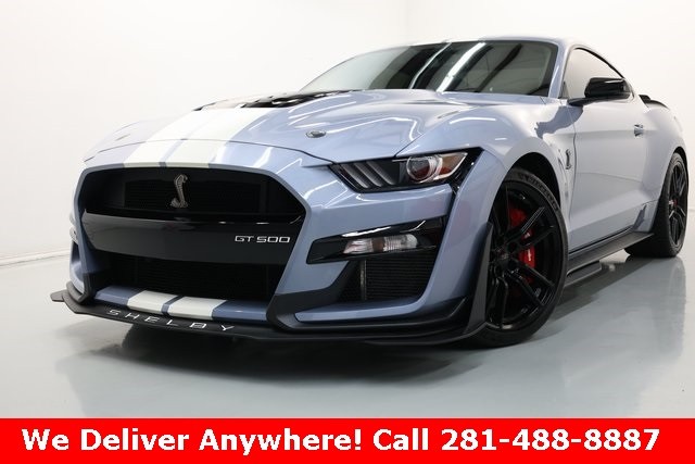 Ford Mustang Vehicle Image 02