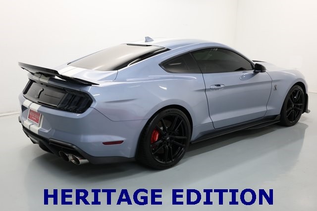 Ford Mustang Vehicle Image 03