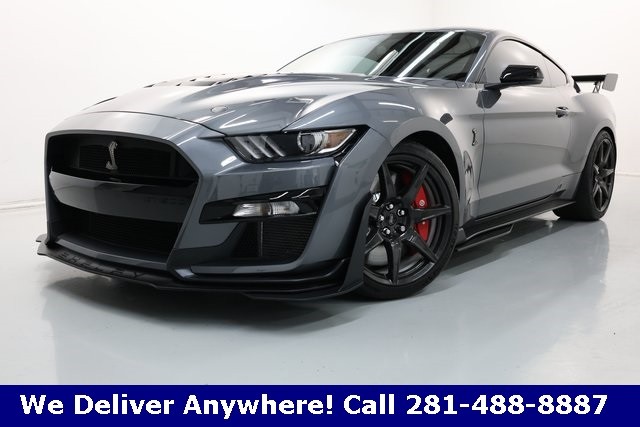 Ford Mustang Vehicle Image 02