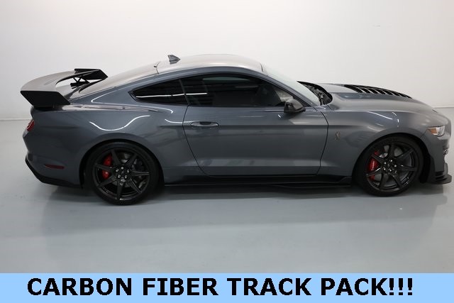 Ford Mustang Vehicle Image 03