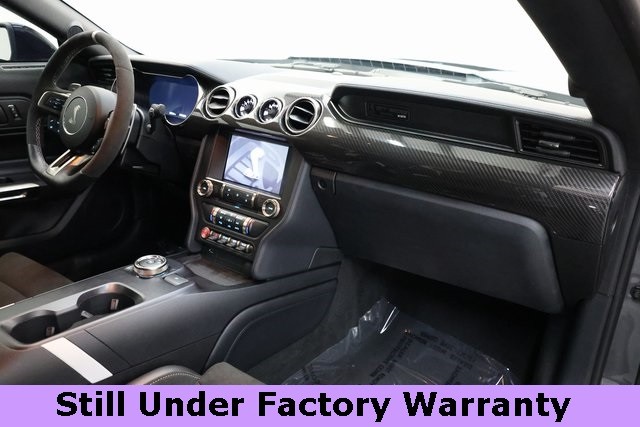 Ford Mustang Vehicle Image 17