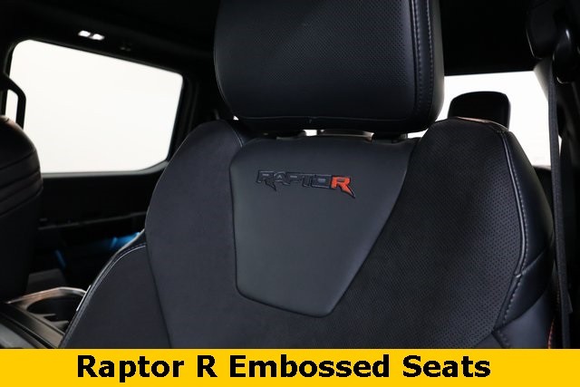 Ford F-150 Vehicle Image 16