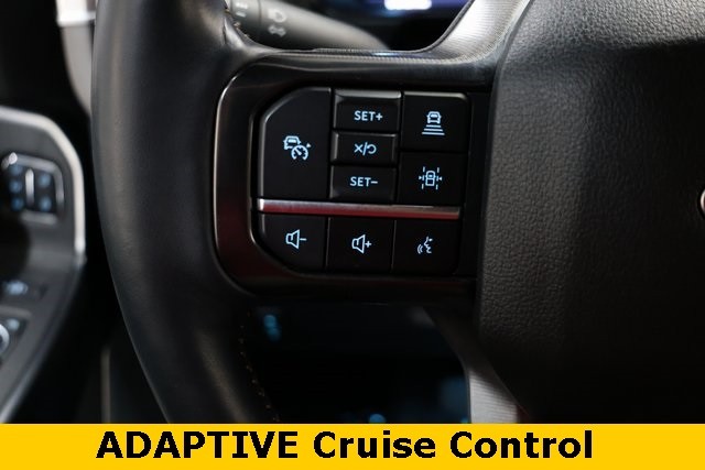 Ford Super Duty F-450 DRW Vehicle Image 46