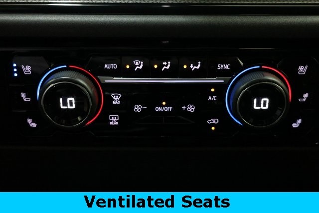 Chevrolet Silverado 1500 Vehicle Image 33