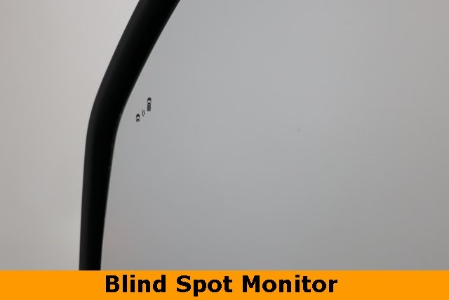 Ford Super Duty F-450 DRW Vehicle Image 27