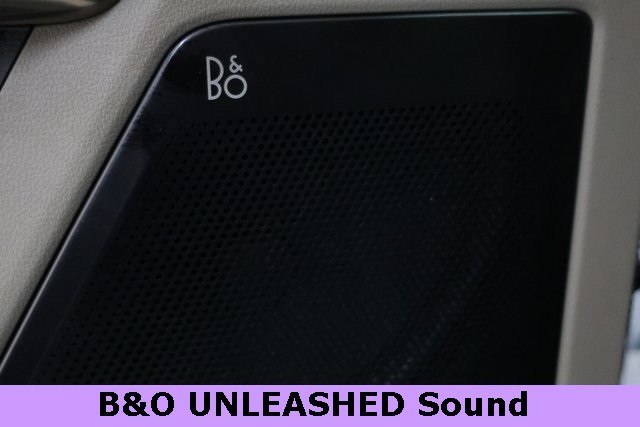 Ford Super Duty F-450 DRW Vehicle Image 40