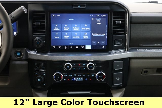 Ford Super Duty F-450 DRW Vehicle Image 11