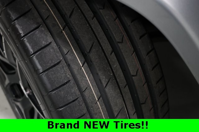 Mercedes-Benz G-Class Vehicle Image 06