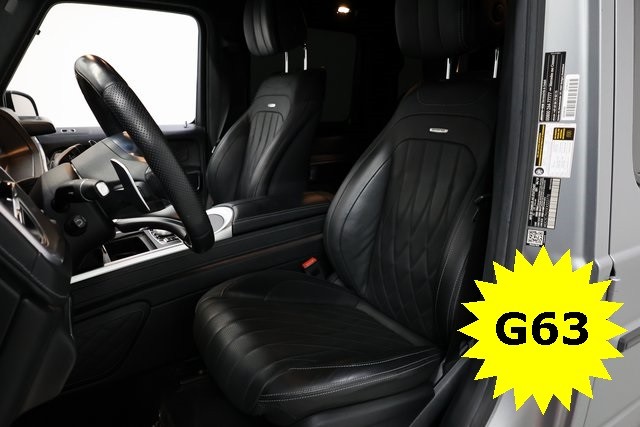 Mercedes-Benz G-Class Vehicle Image 09