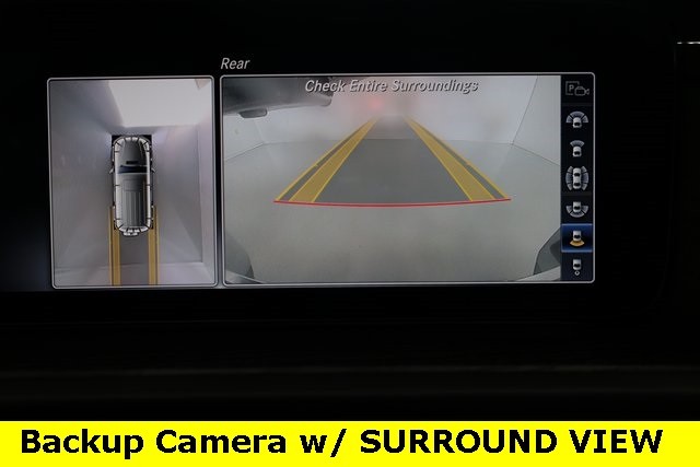 Mercedes-Benz G-Class Vehicle Image 19