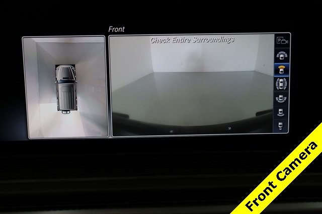 Mercedes-Benz G-Class Vehicle Image 20