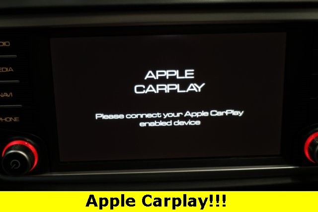 Ferrari California Vehicle Image 17