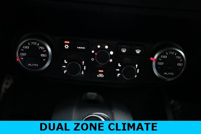 Ferrari California Vehicle Image 34