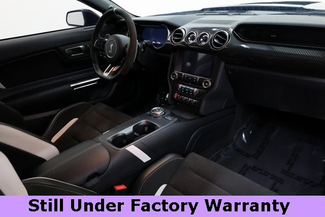 Ford Mustang Vehicle Image 19