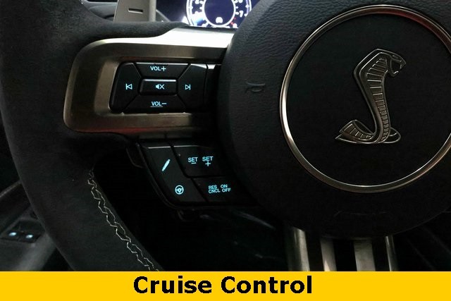 Ford Mustang Vehicle Image 39