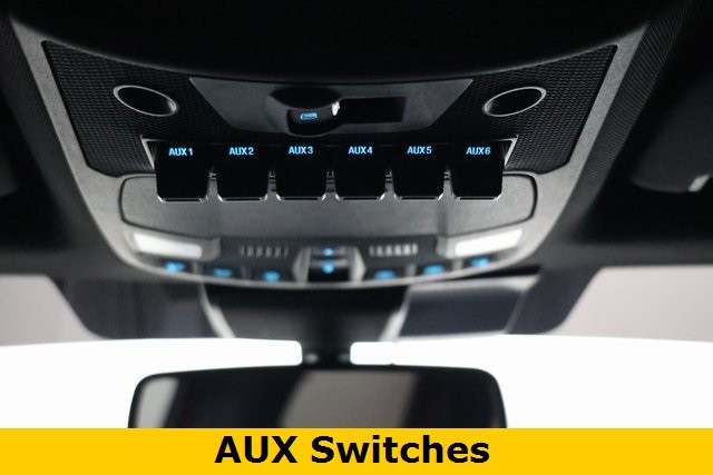 Ford Super Duty F-250 SRW Vehicle Image 32