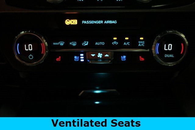 Ford Super Duty F-250 SRW Vehicle Image 35