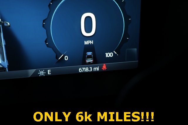 Ford Super Duty F-250 SRW Vehicle Image 06