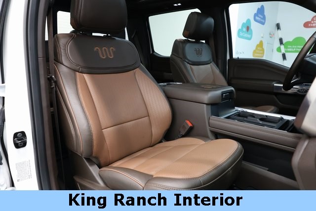 Ford Super Duty F-250 SRW Vehicle Image 16