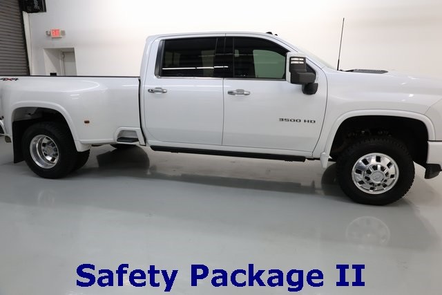 Chevrolet Silverado 3500HD Vehicle Image 13