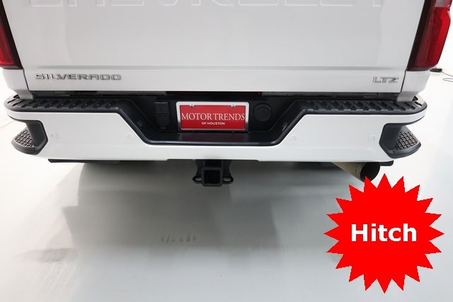 Chevrolet Silverado 3500HD Vehicle Image 50