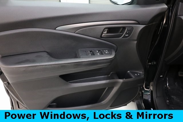 Honda Passport Vehicle Image 36