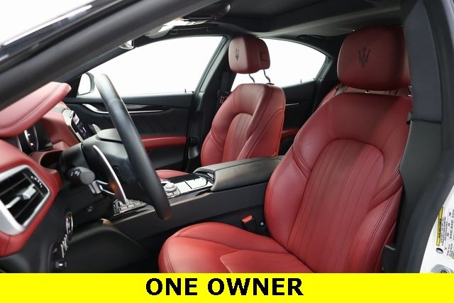 Maserati Ghibli Vehicle Image 07