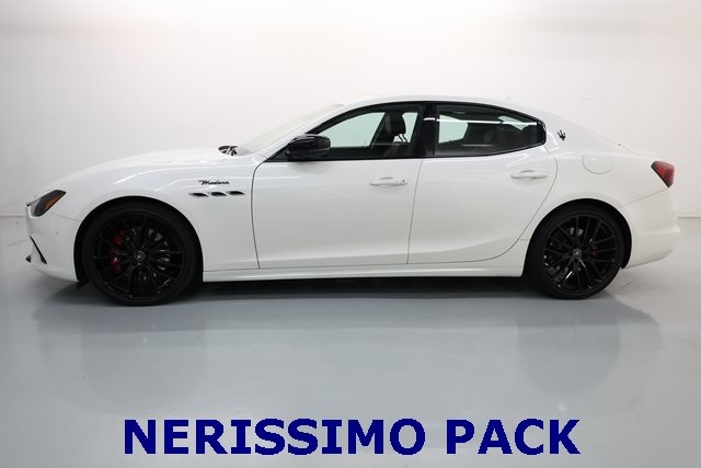 Maserati Ghibli Vehicle Image 09