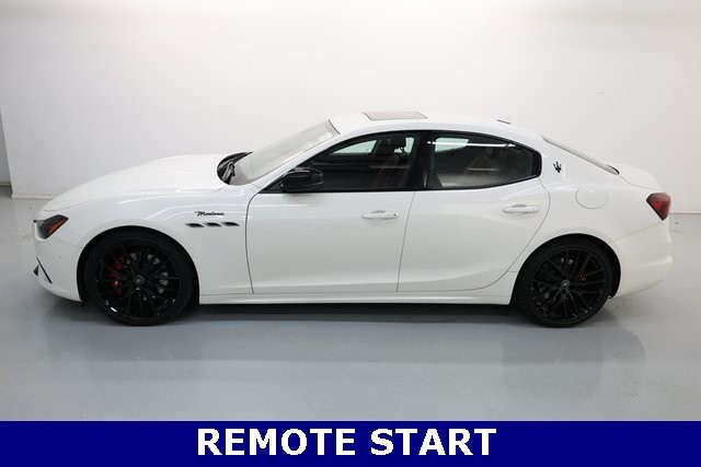 Maserati Ghibli Vehicle Image 25