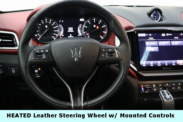 Maserati Ghibli Vehicle Image 42