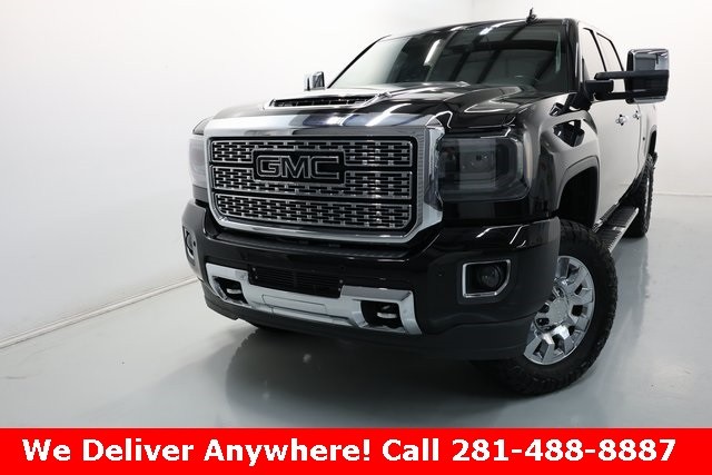 GMC Sierra 2500HD Vehicle Image 02