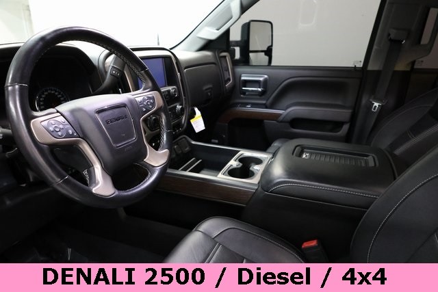 GMC Sierra 2500HD Vehicle Image 08