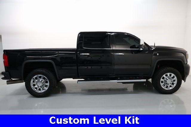 GMC Sierra 2500HD Vehicle Image 10